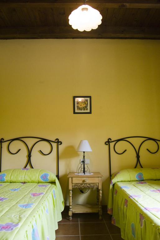 Rural Montes Málaga: Finca Pedregales Quarto foto